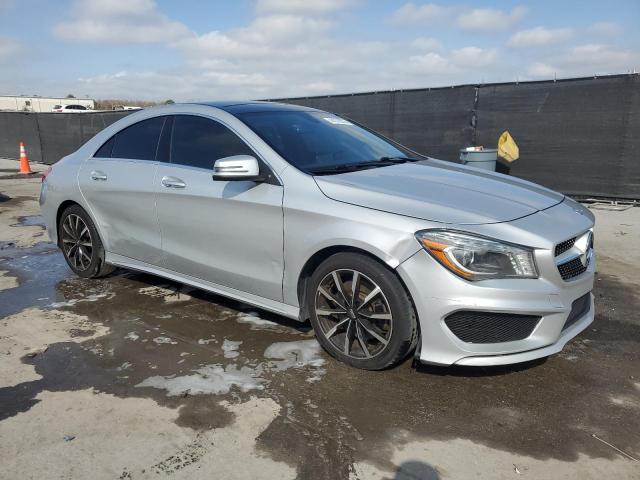  MERCEDES-BENZ CLA-CLASS 2014 Srebrny