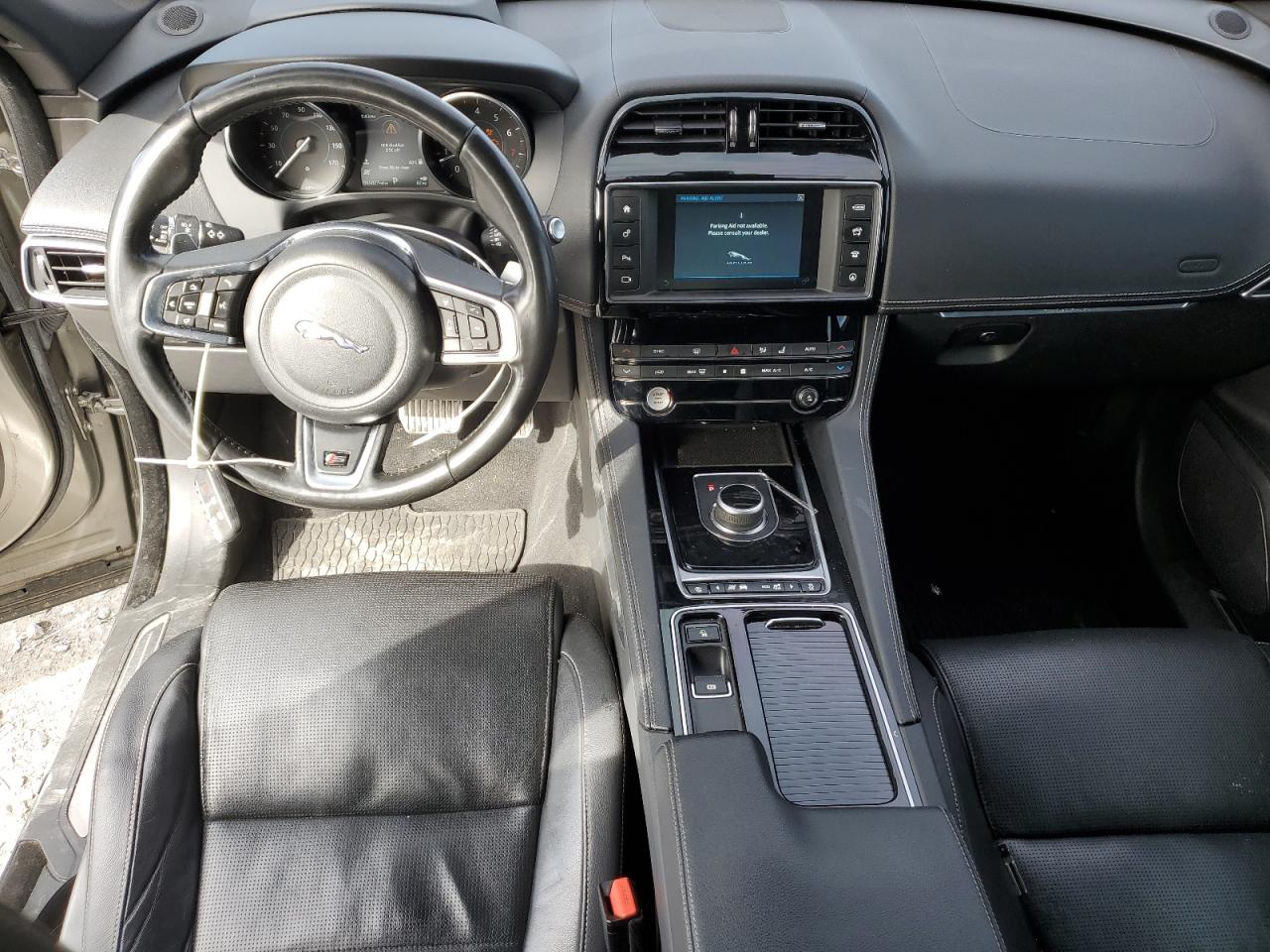 2018 Jaguar F-Pace - Image 8