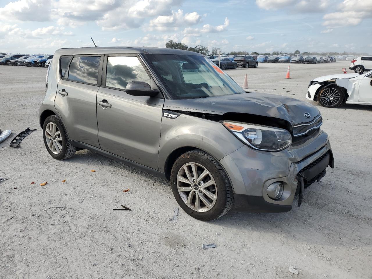 2017 Kia Soul - Image 4