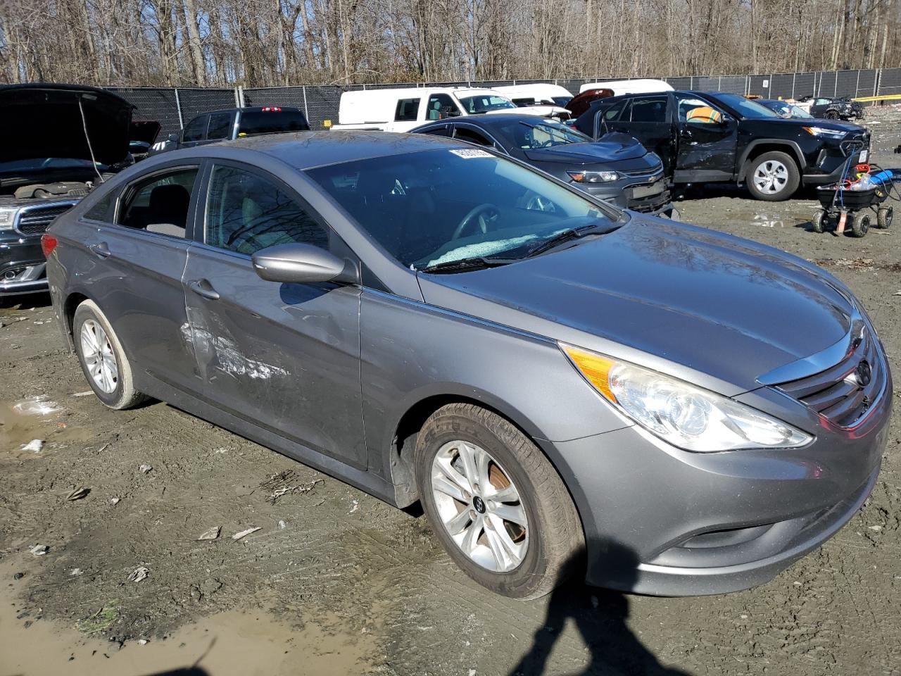 2014 Hyundai Sonata - Image 4