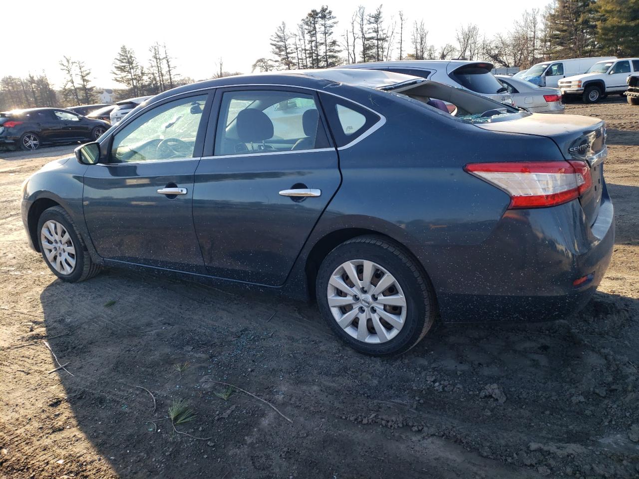 2014 Nissan Sentra - Image 2
