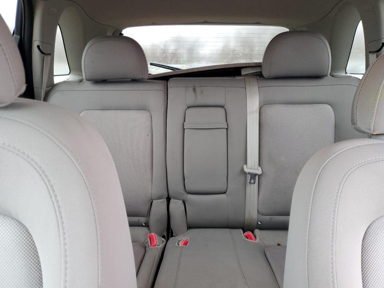 2008 Saturn VUE - Image 10