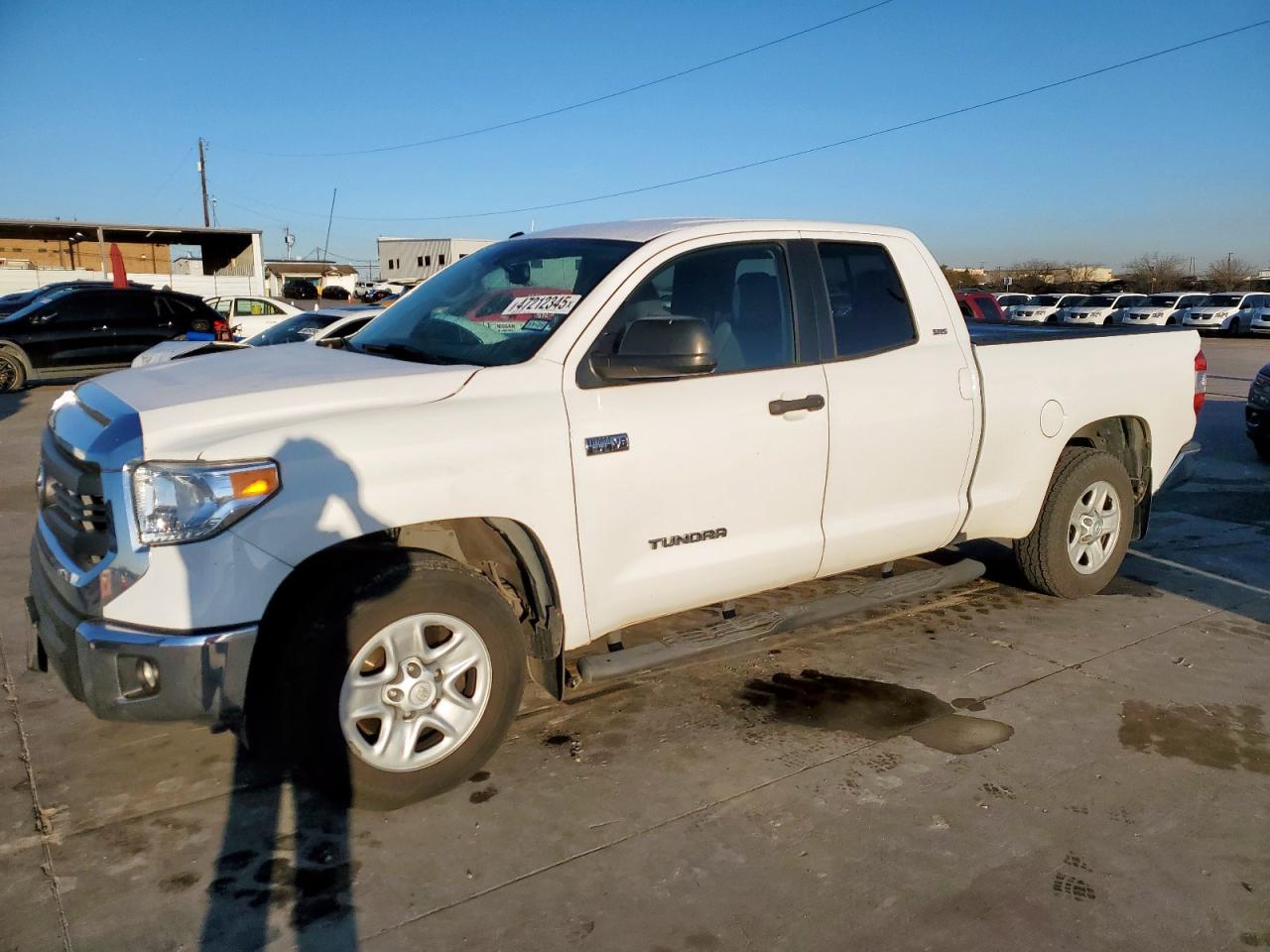 2015 Toyota Tundra - Image 1