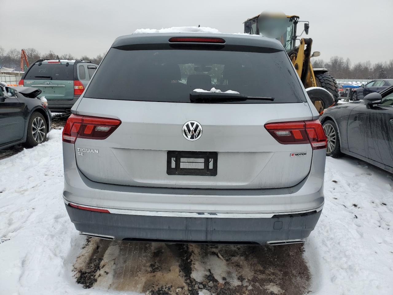 2021 Volkswagen Tiguan - Image 6