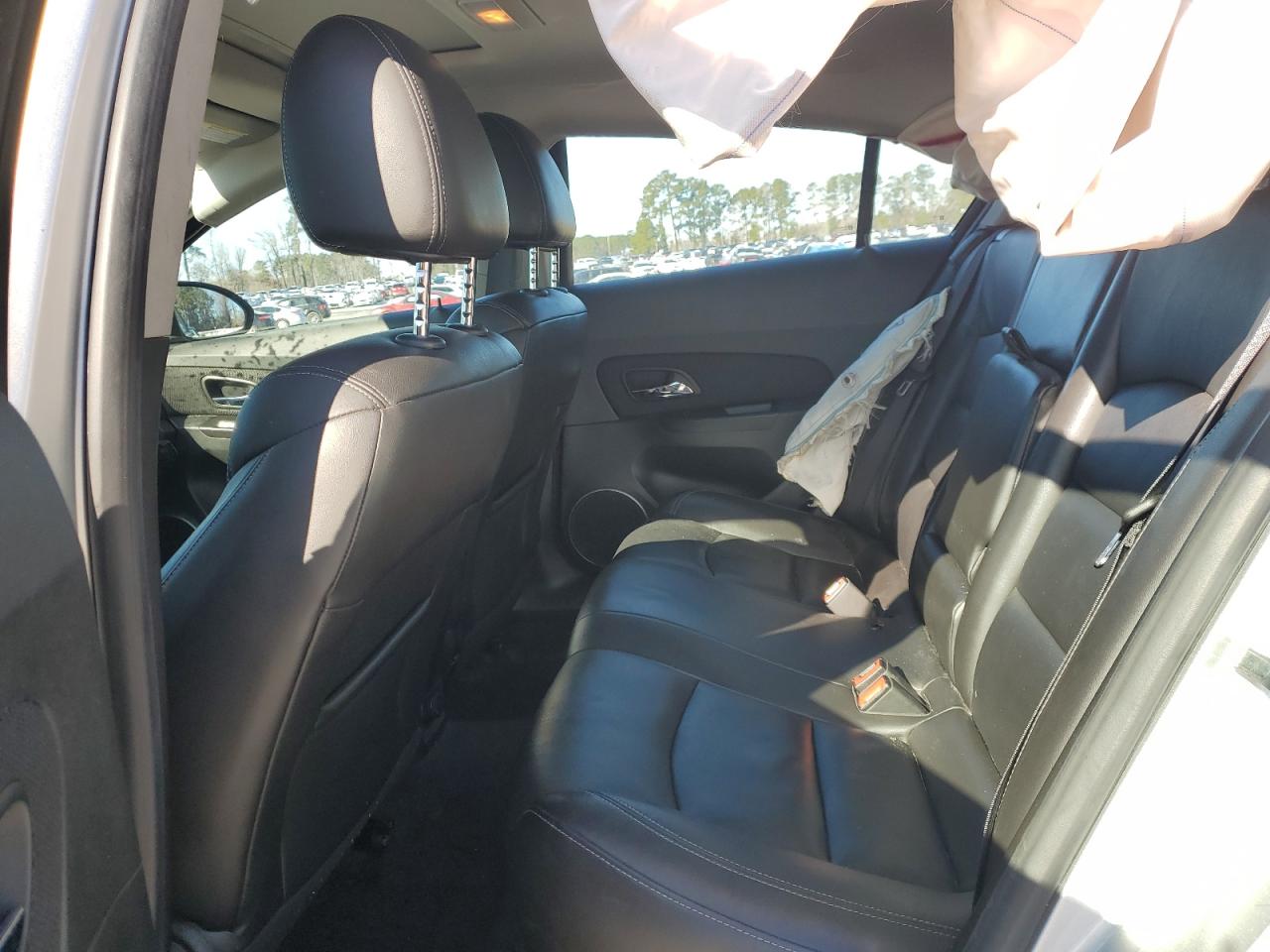 2014 Chevrolet Cruze - Image 11