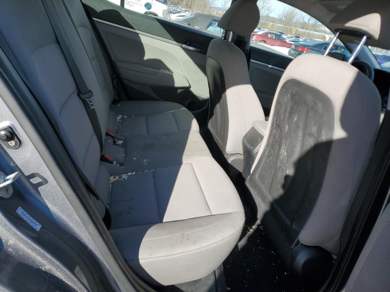 2019 Hyundai Elantra - Image 10
