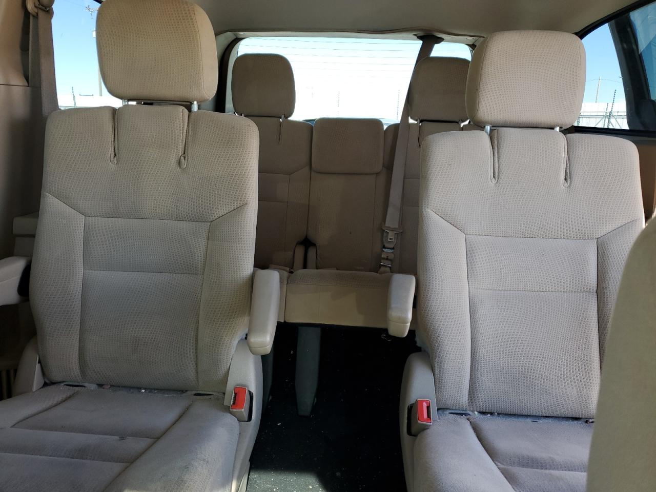 2016 Dodge Caravan - Image 10