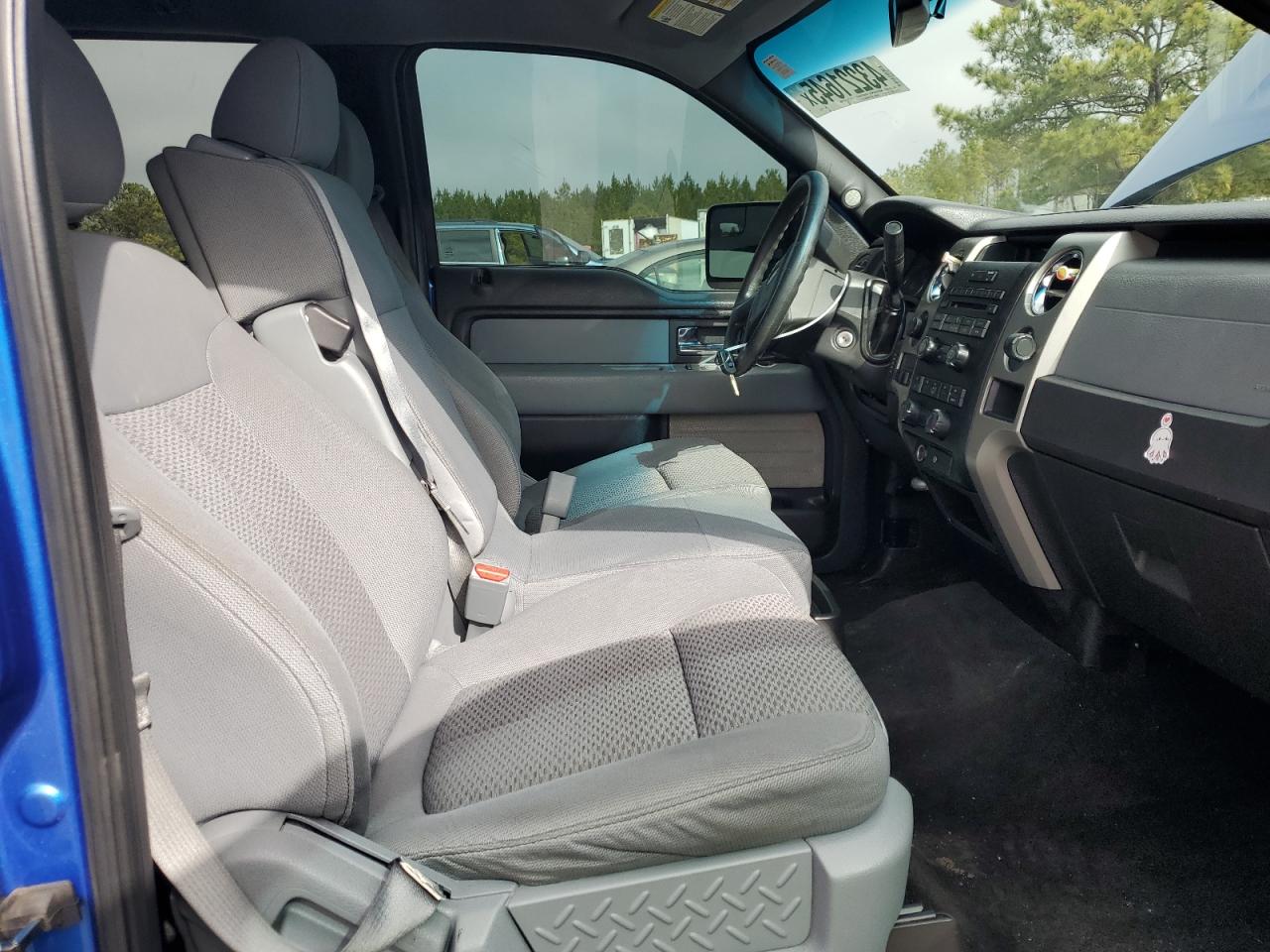 2012 Ford F-150 - Image 7