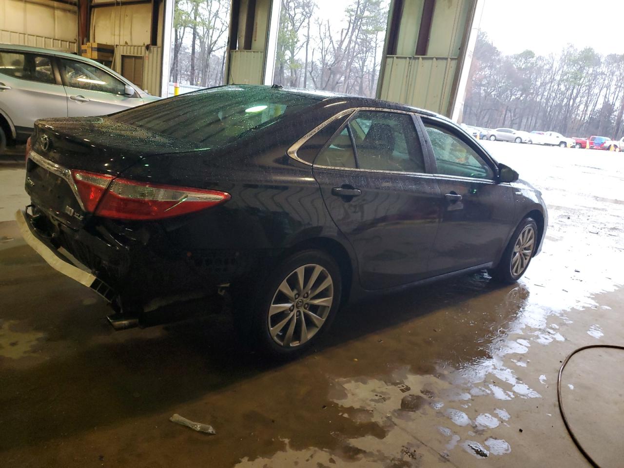 2015 Toyota Camry - Image 3