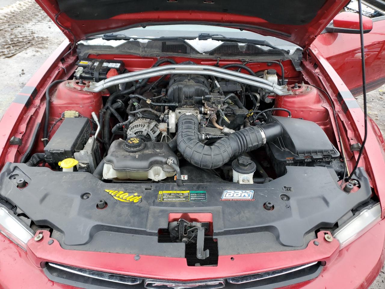 2010 Ford Mustang - Image 11