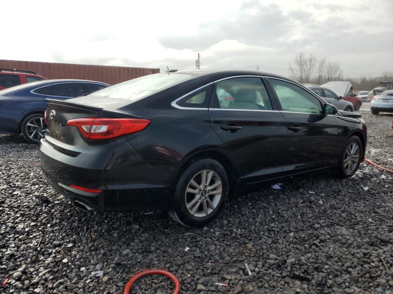 2017 Hyundai Sonata - Image 3