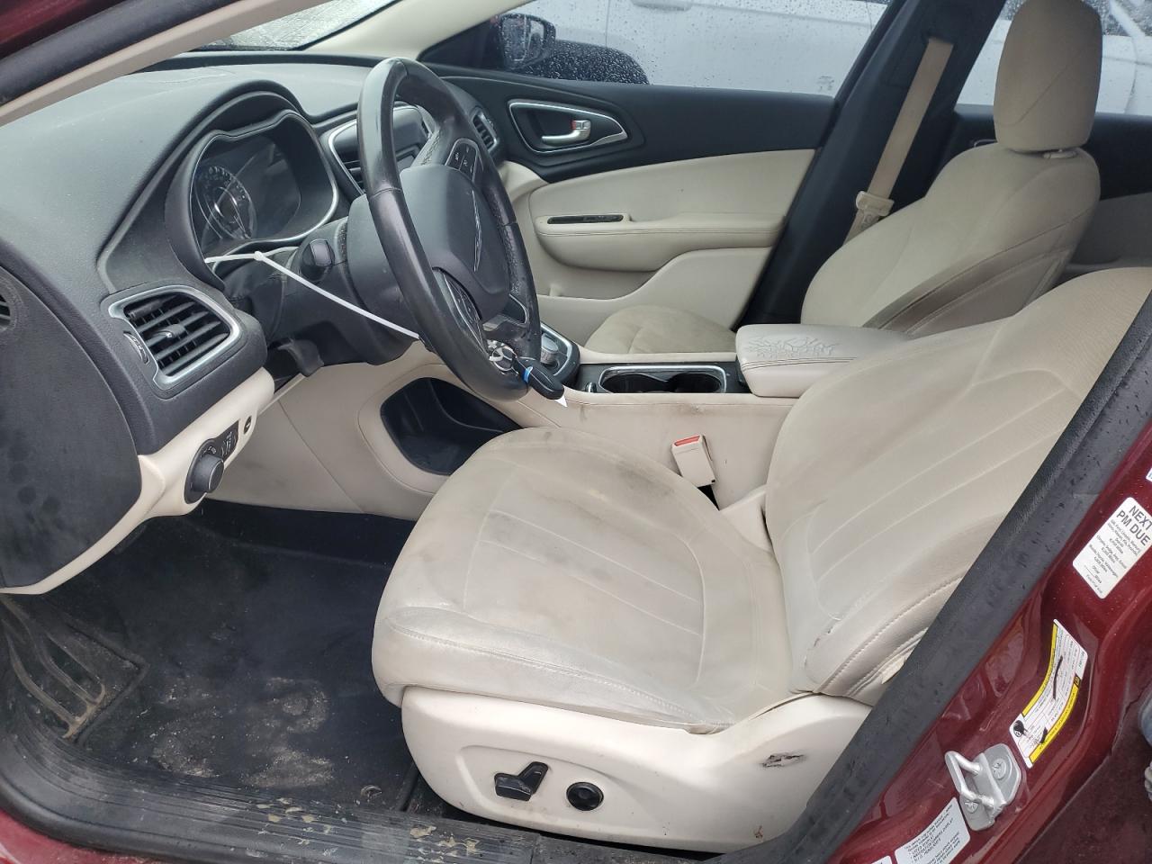 2015 Chrysler 200 - Image 7