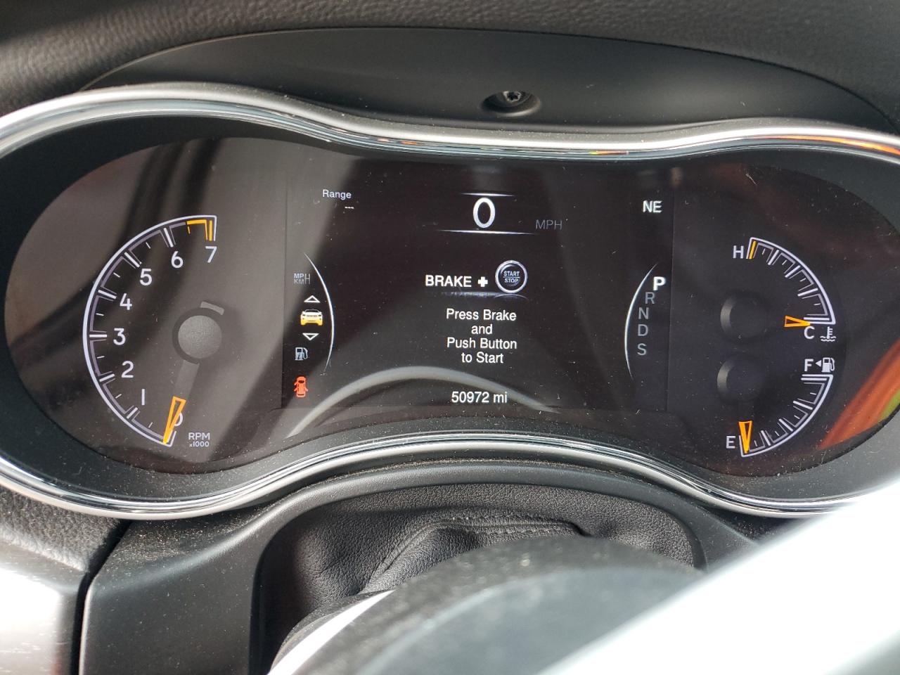 2015 Jeep Grand Cherokee - Image 9