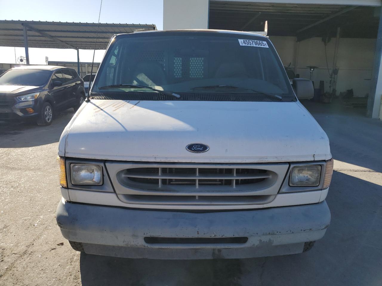 2002 Ford Econoline - Image 5