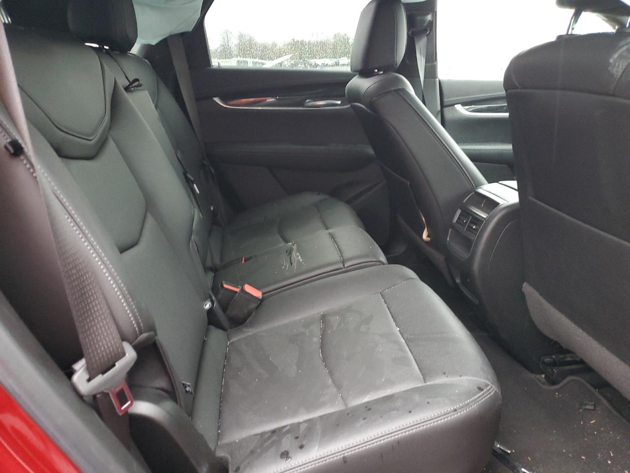 2021 Cadillac XT5 - Image 11
