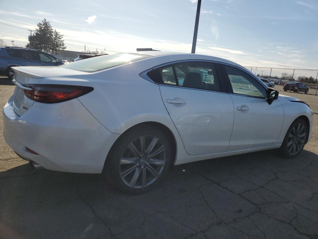2018 Mazda 6 - Image 3