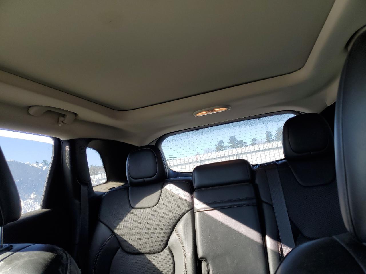 2014 Jeep Grand Cherokee - Image 10