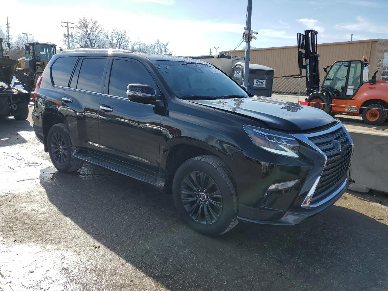 2022 Lexus GX - Image 4