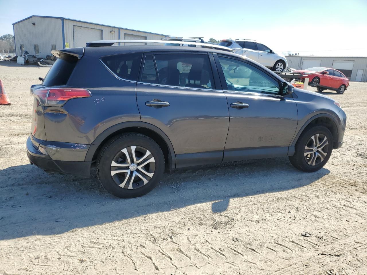 2016 Toyota RAV 4 - Image 3