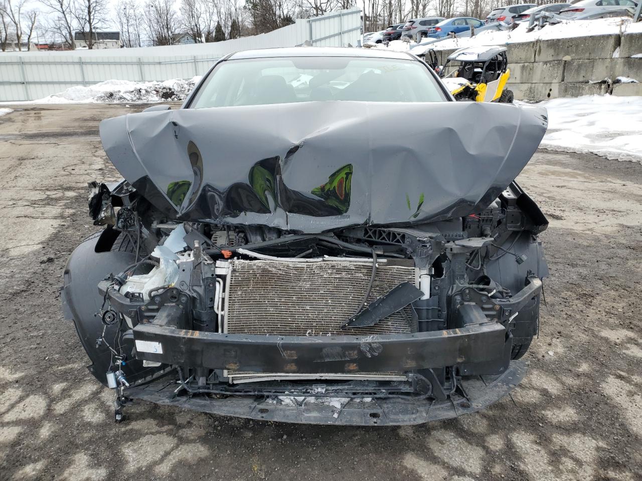 2019 Hyundai Elantra - Image 5