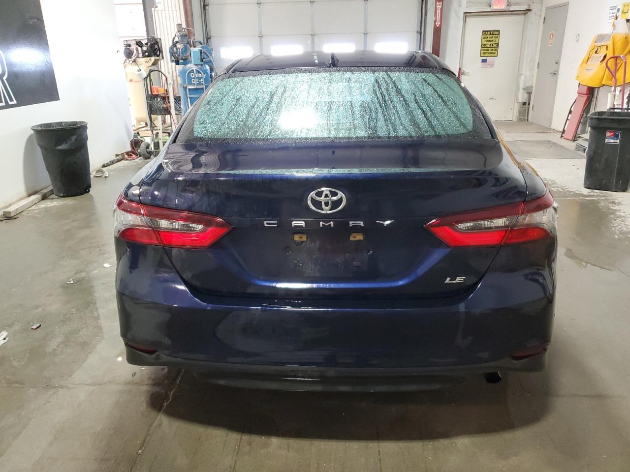 2022 Toyota Camry - Image 6