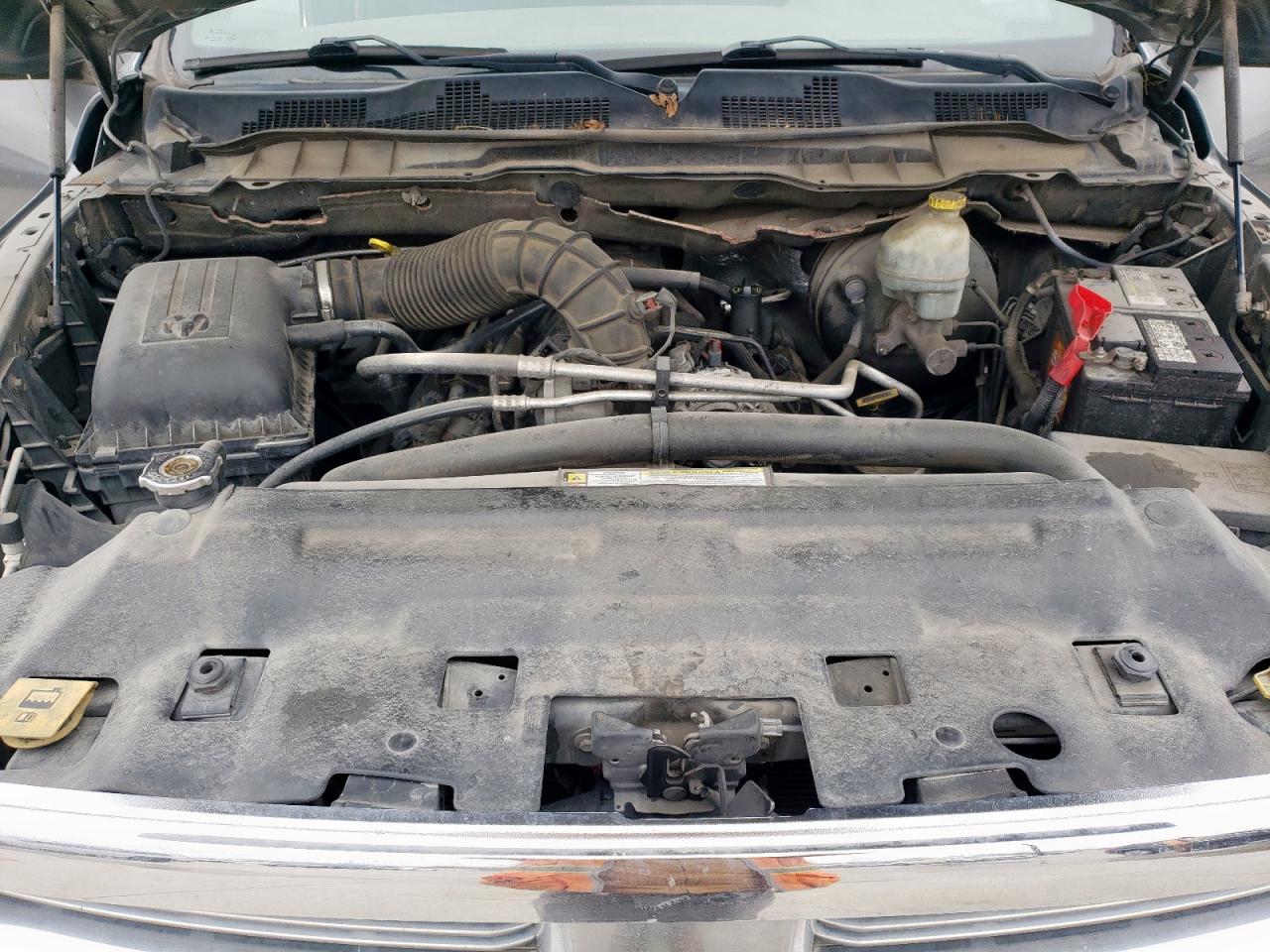 2010 Dodge RAM - Image 11