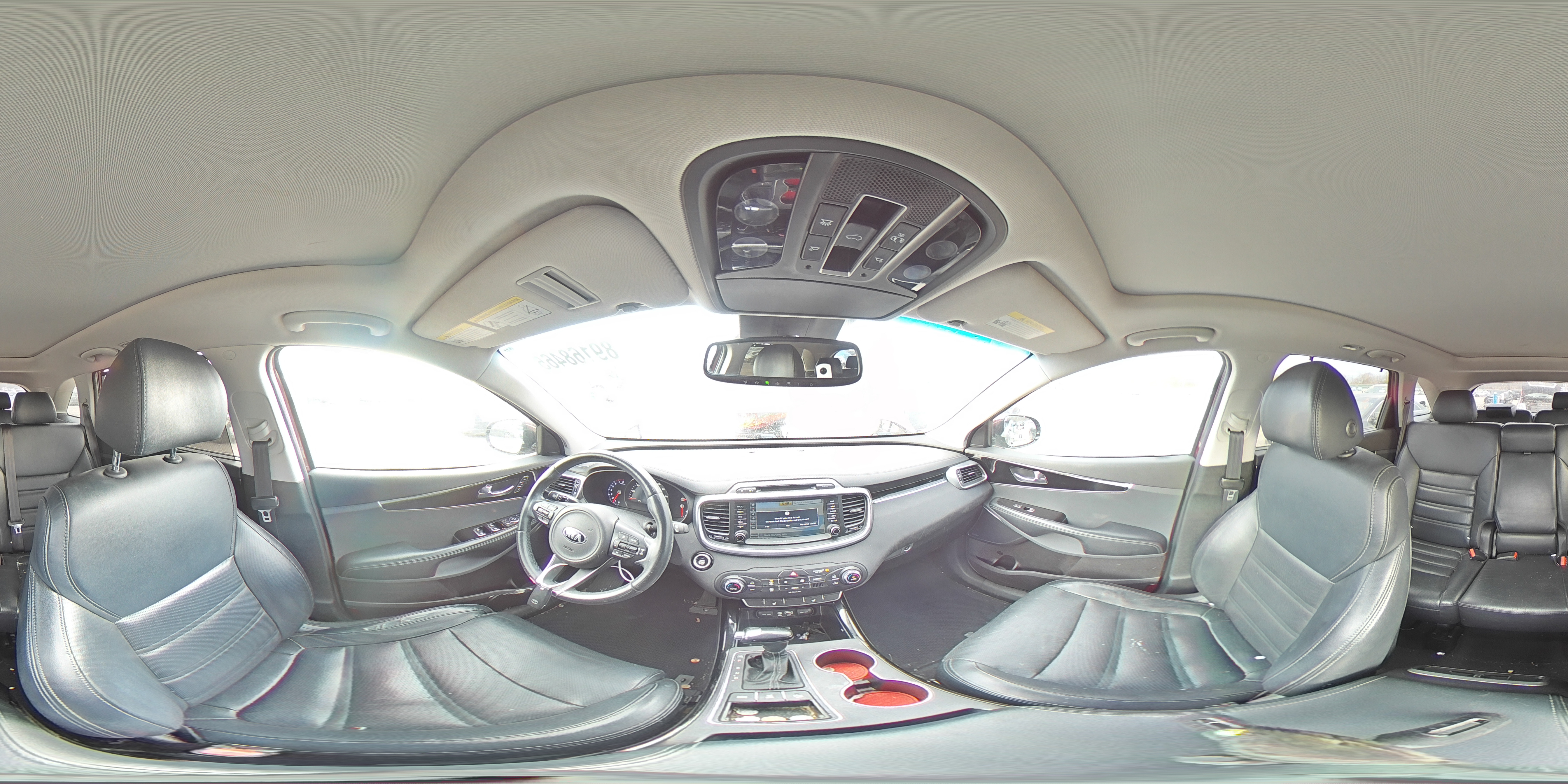 2018 Kia Sorento - Image 14