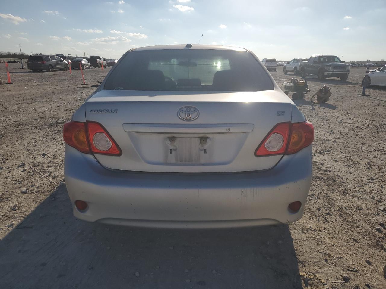 2010 Toyota Corolla - Image 6