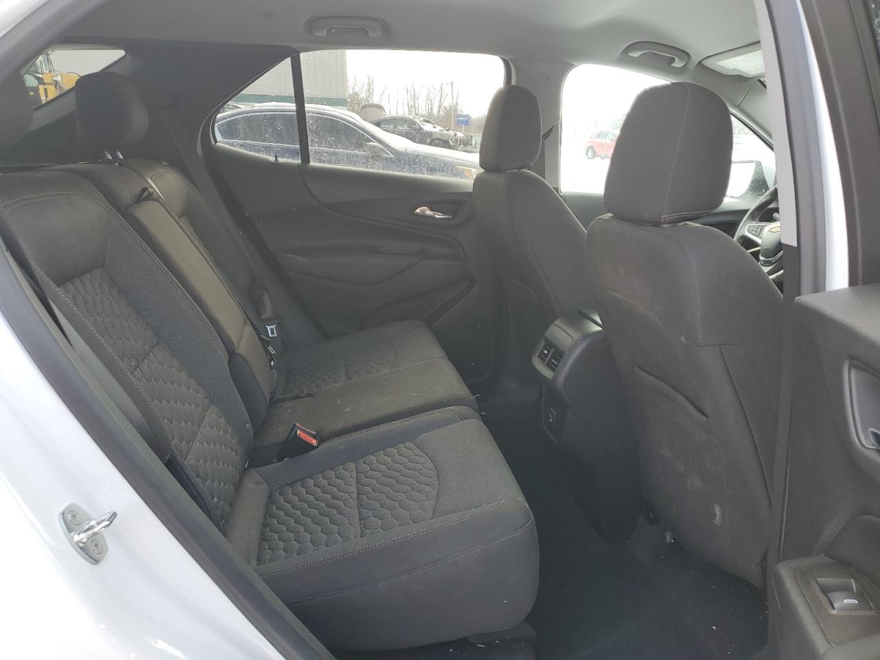 2021 Chevrolet Equinox - Image 11