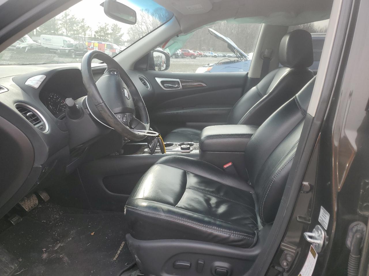 2015 Nissan Pathfinder - Image 7