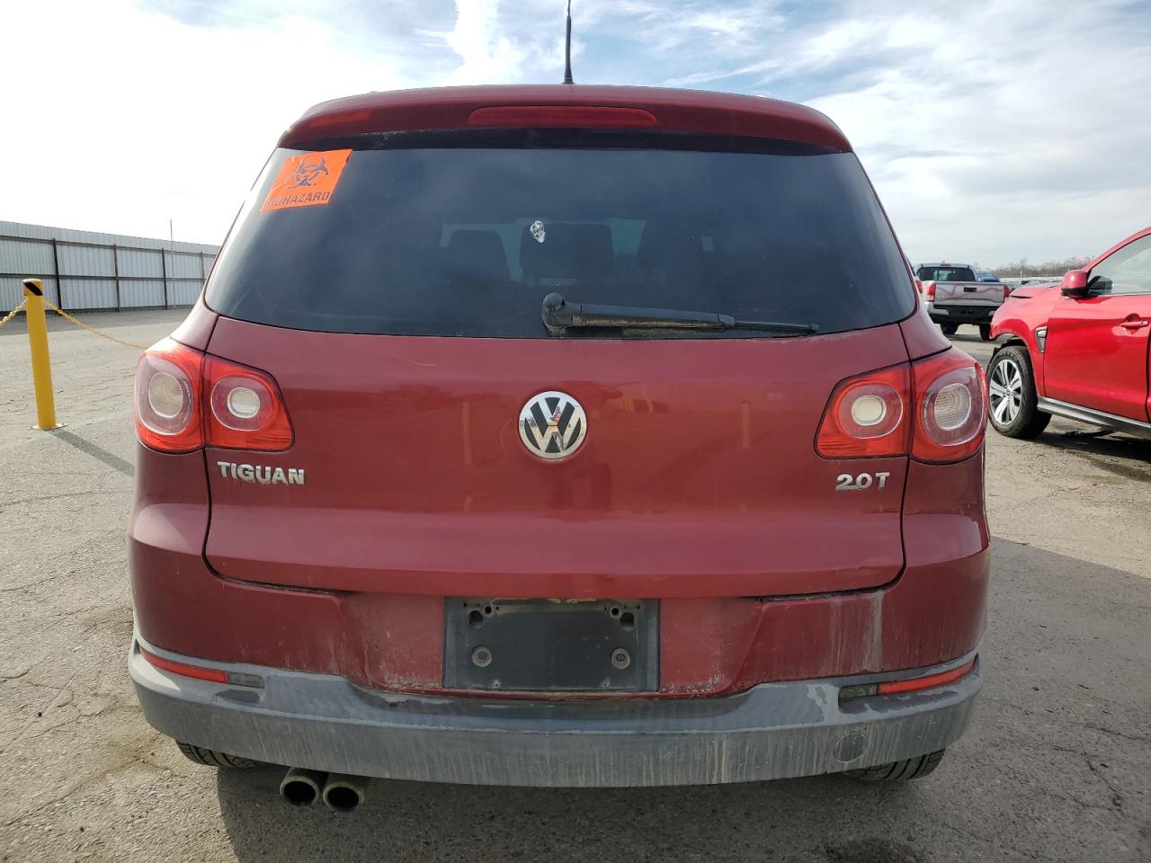 2010 Volkswagen Tiguan - Image 6
