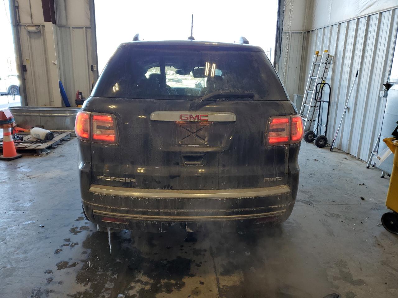 2016 GMC Acadia - Image 6