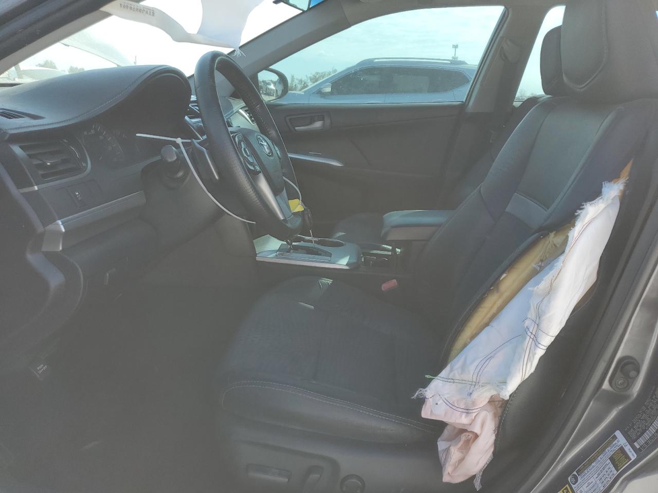 2014 Toyota Camry - Image 7