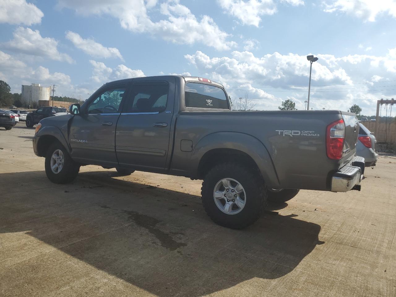 2006 Toyota Tundra - Image 2