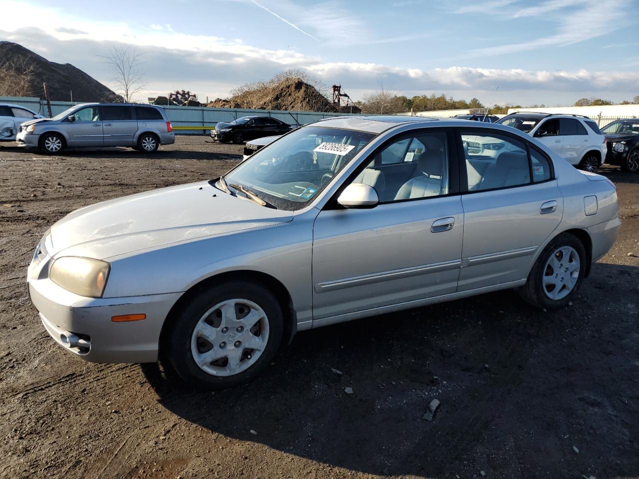 2005 Hyundai Elantra - Image 1