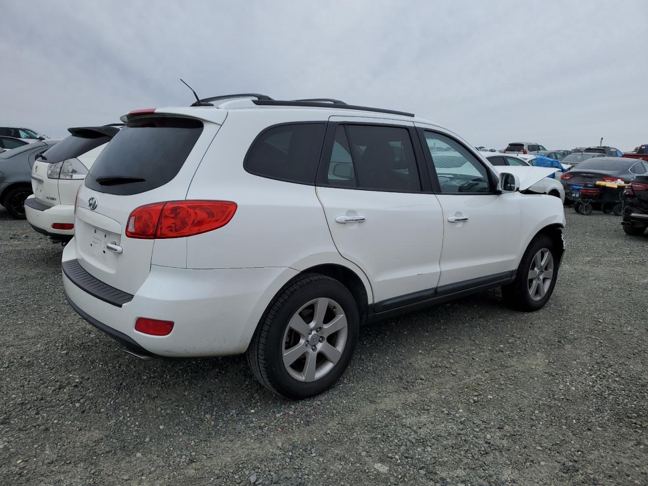 2009 Hyundai Santa Fe - Image 3