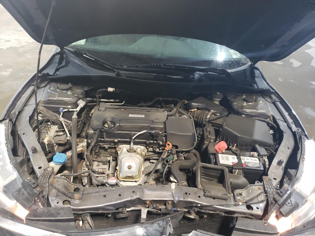 2017 Honda Accord - Image 13