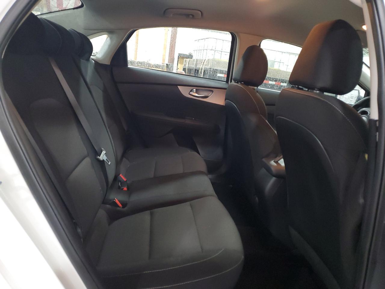 2023 Kia Forte - Image 10