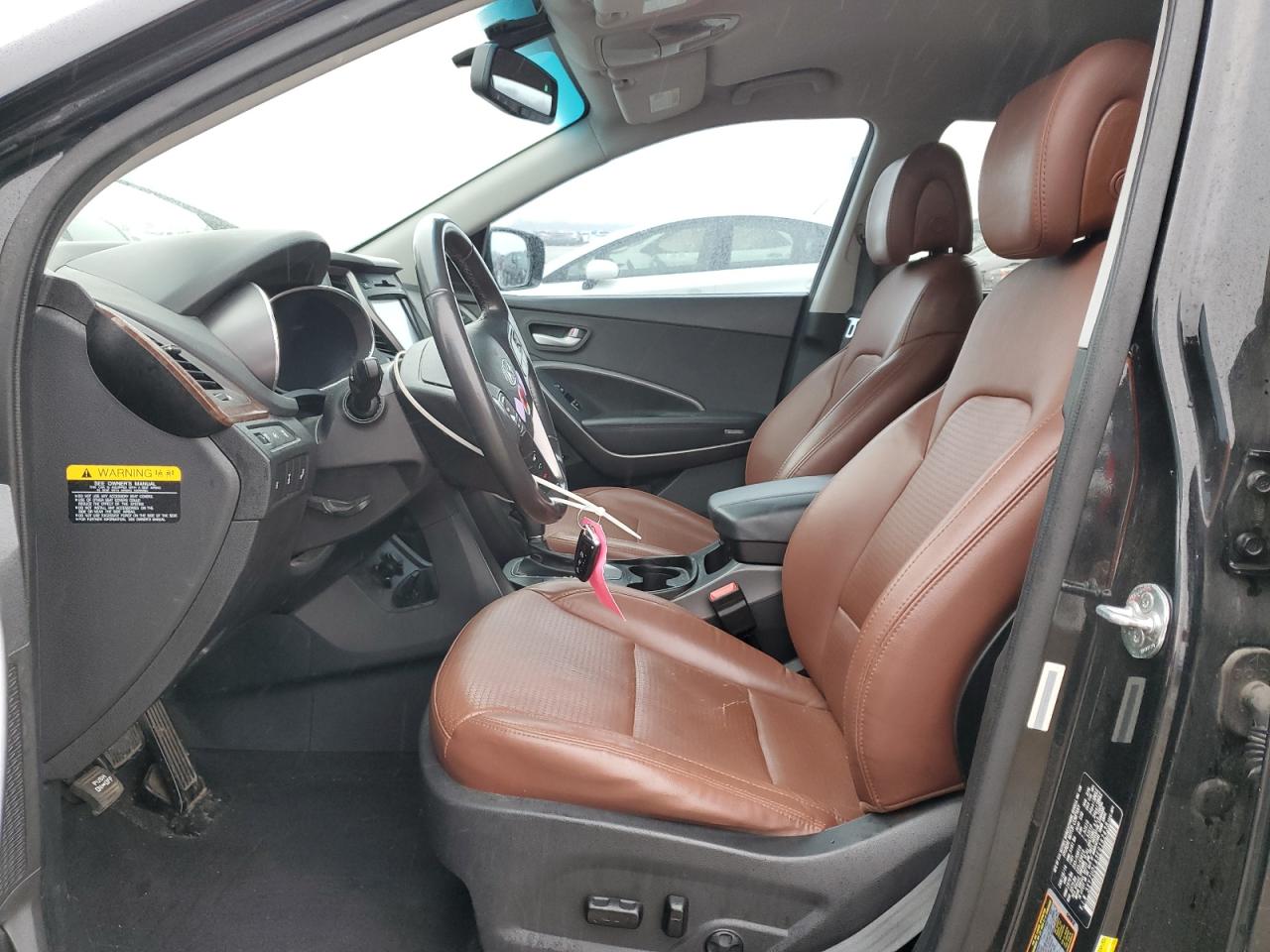 2014 Hyundai Santa Fe - Image 7