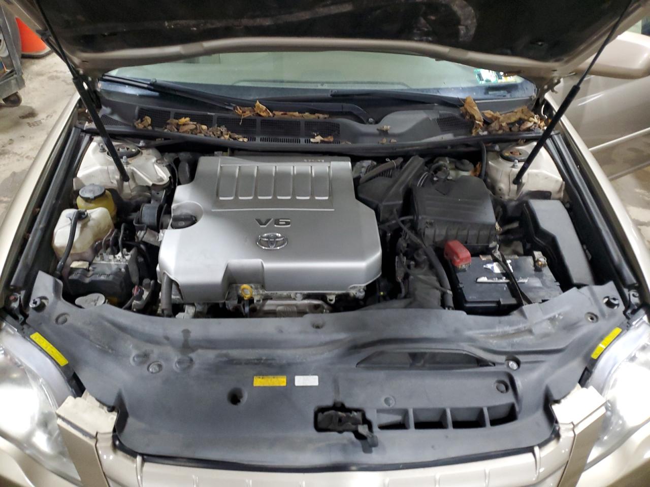2007 Toyota Avalon - Image 11
