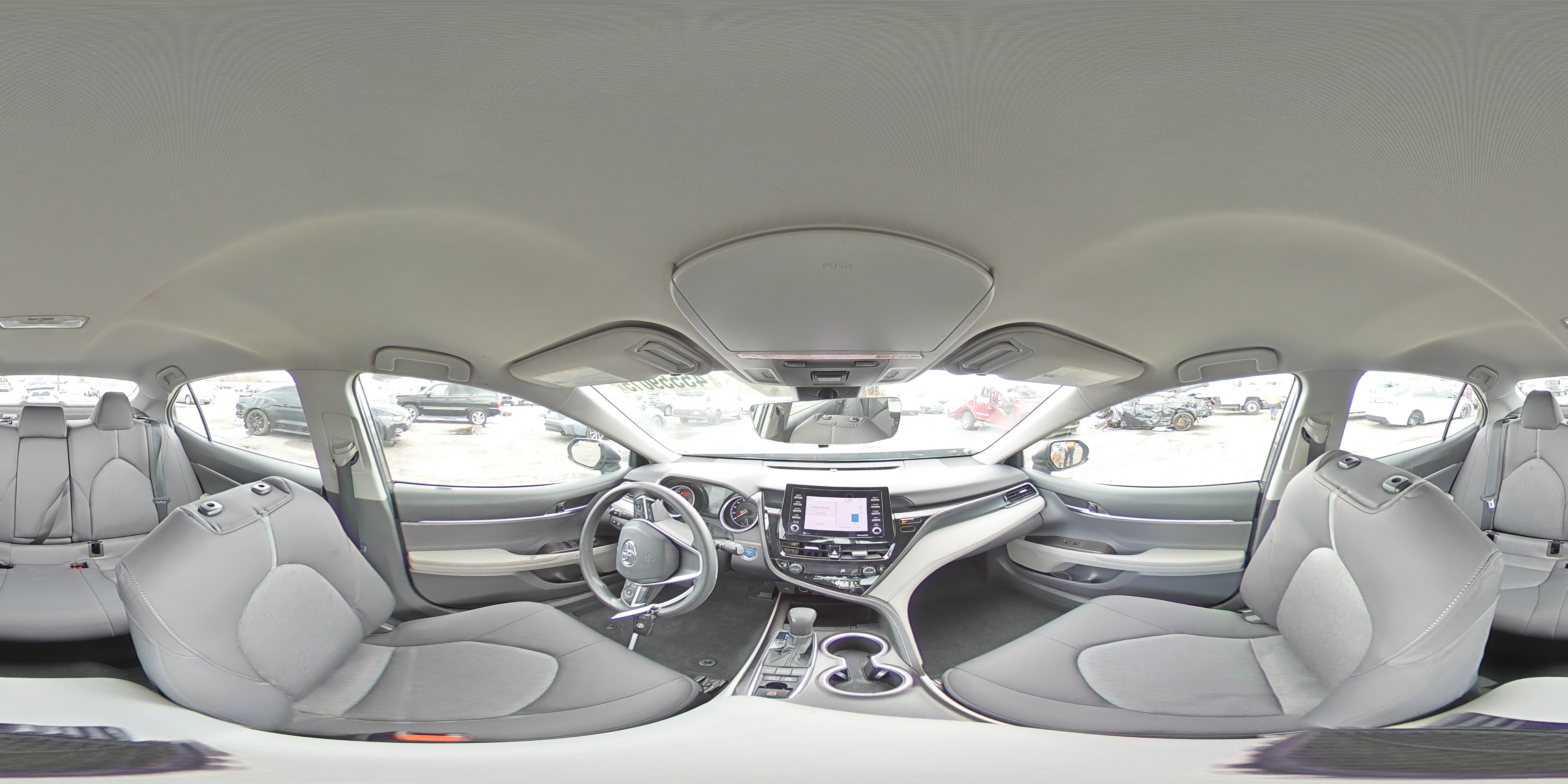 2022 Toyota Camry - Image 12