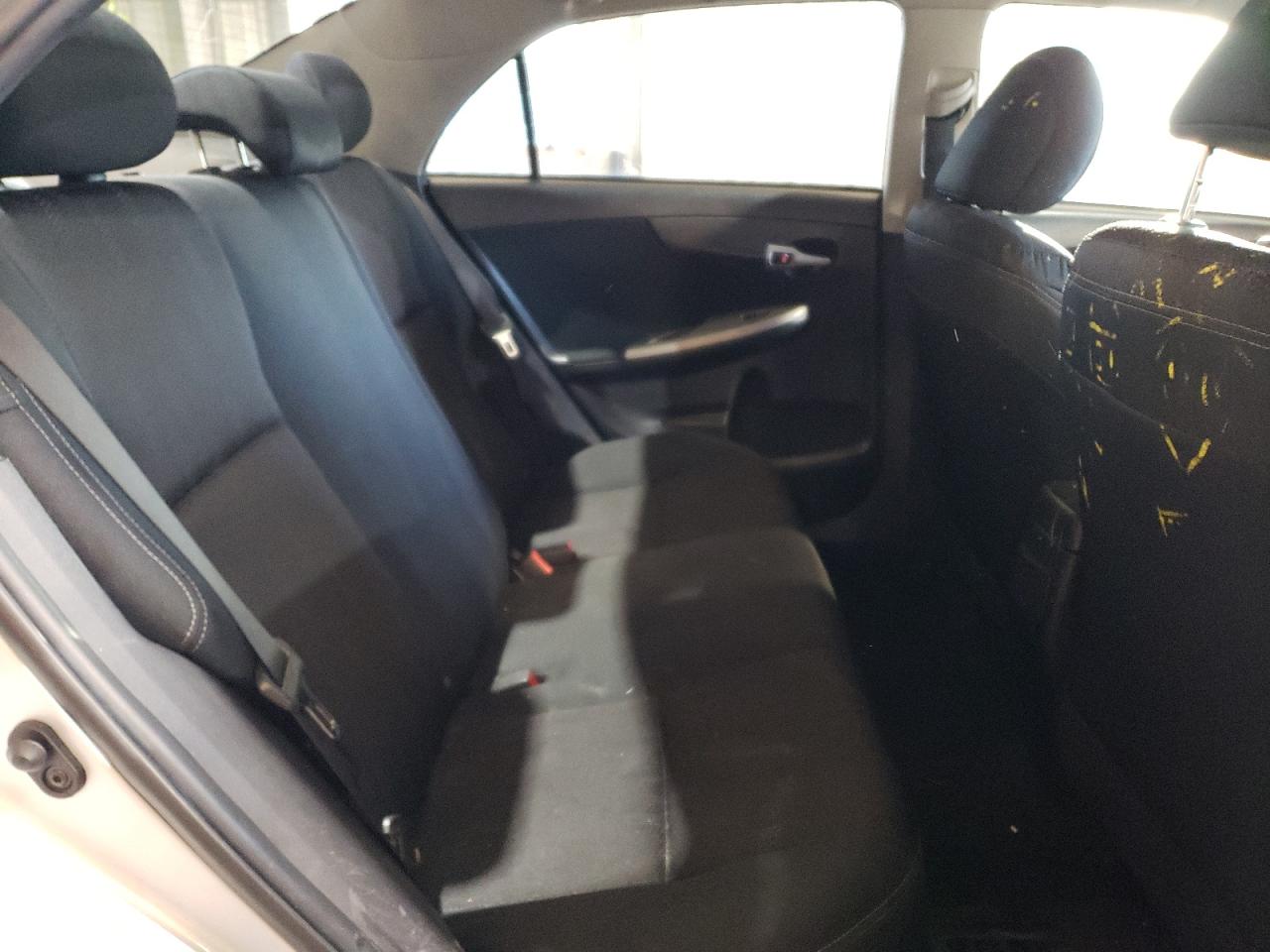 2012 Toyota Corolla - Image 10