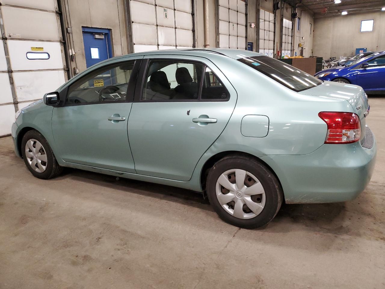 2008 Toyota Yaris - Image 2