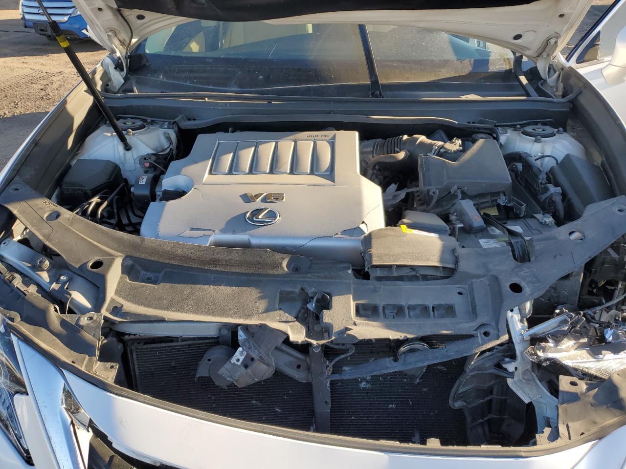 2018 Lexus ES - Image 12