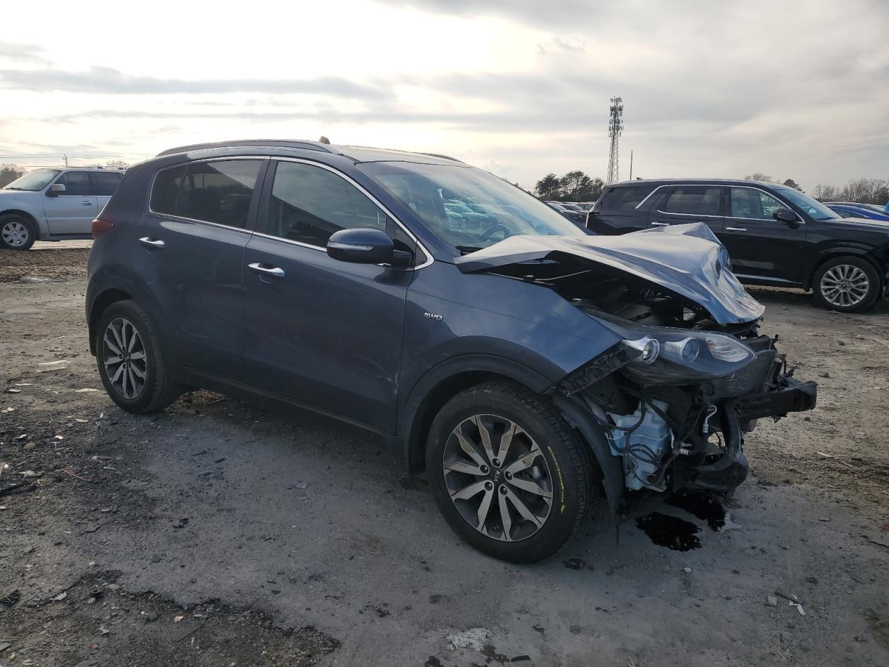 2018 Kia Sportage - Image 4