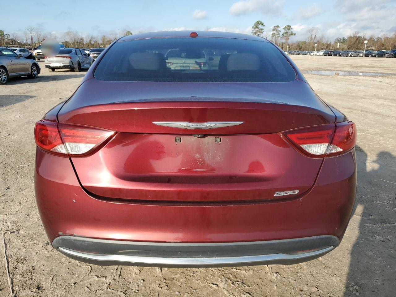 2015 Chrysler 200 - Image 7