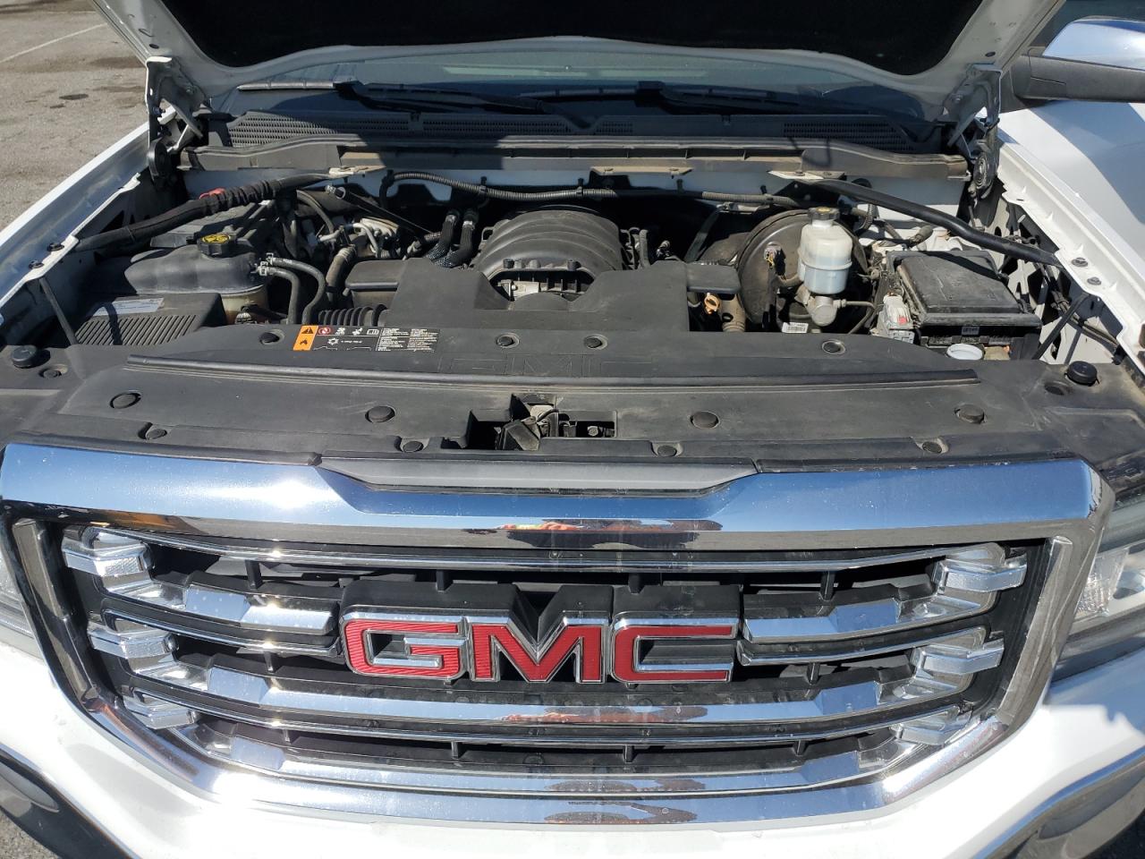 2018 GMC Sierra - Image 11