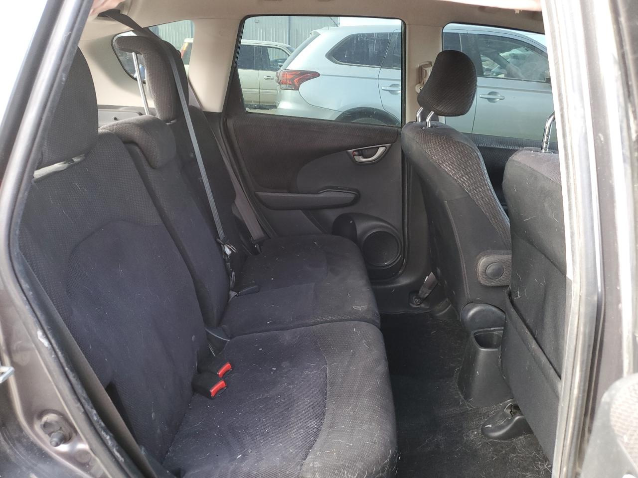2013 Honda Fit - Image 10