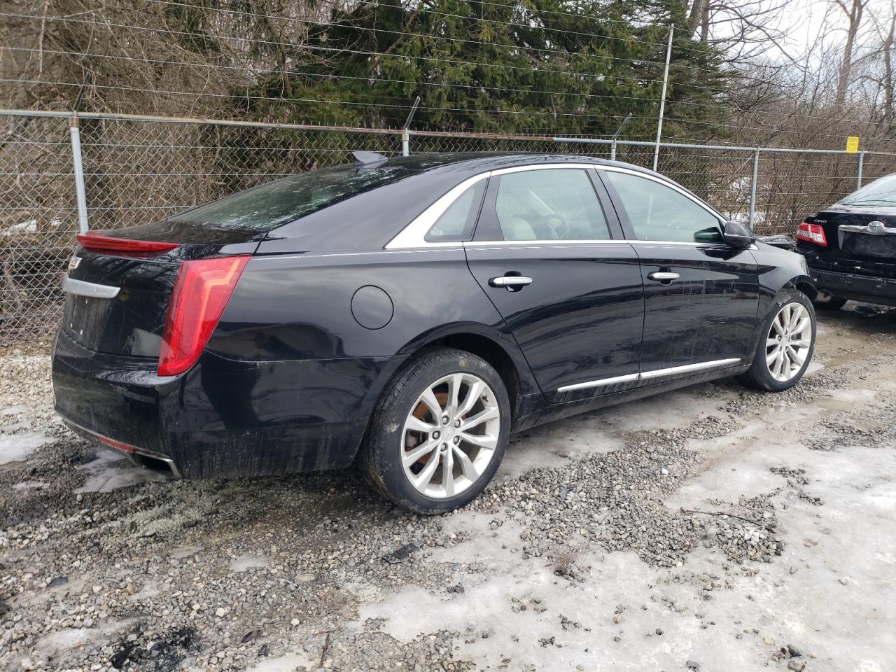 2017 Cadillac XTS - Image 3