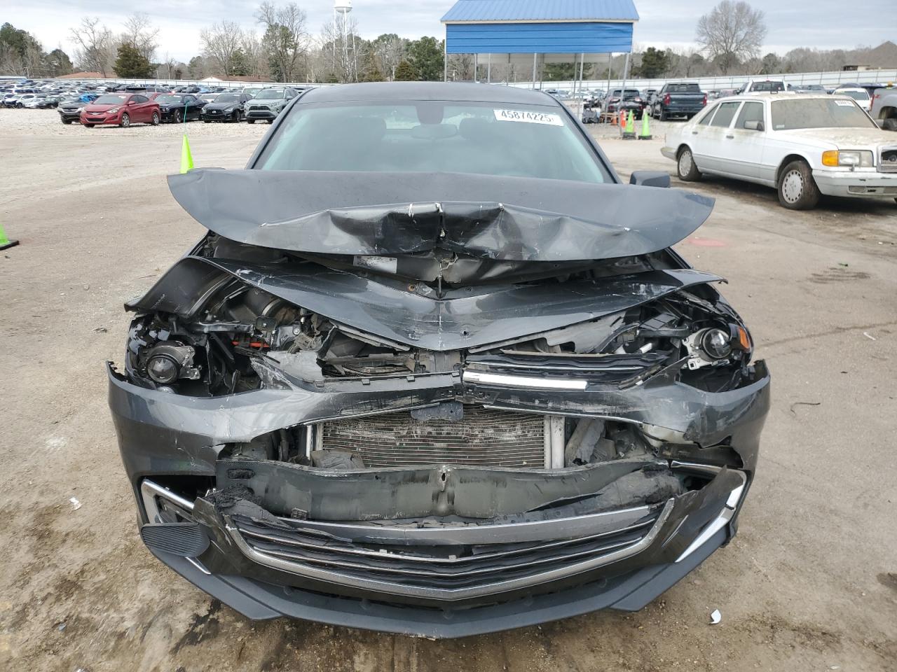 2017 Chevrolet Malibu - Image 5